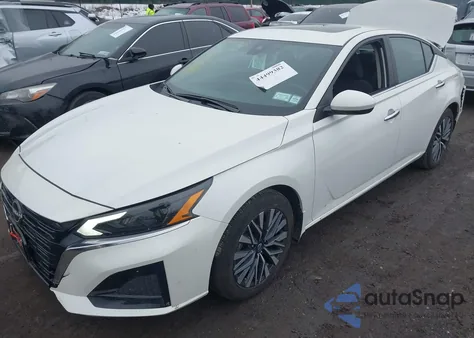 2024 Nissan Altima Sv Fwd z USA, uszkodzony, nr VIN 1N4BL4DV7RN375645